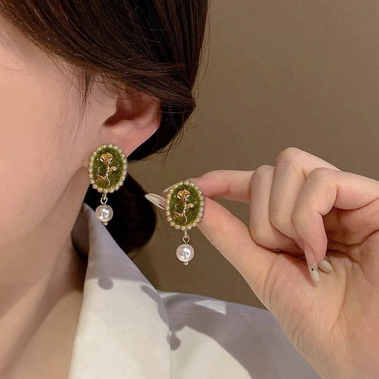 Vintage Flower Clip on Earrings